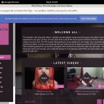 Login Laydeekhaoscam.modelcentro.com For Free